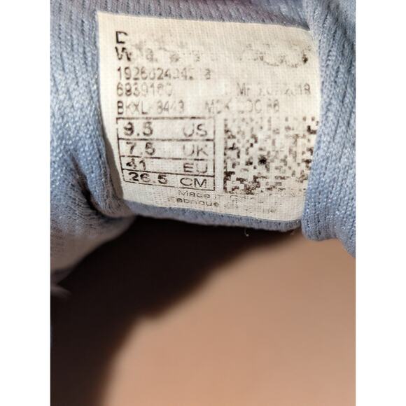 New Balance Shoes Women's 9.5 Blue White Fresh Foam 1080 v10 Athletic Sneakers - Picture 9 of 9